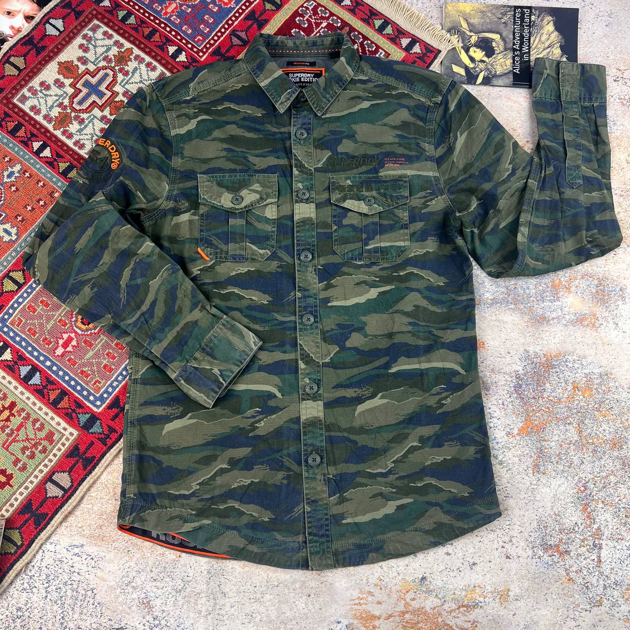 پیراهن چریکی مردانه Superdry -استوک اورجینال | سایز M | استوک مارک باز