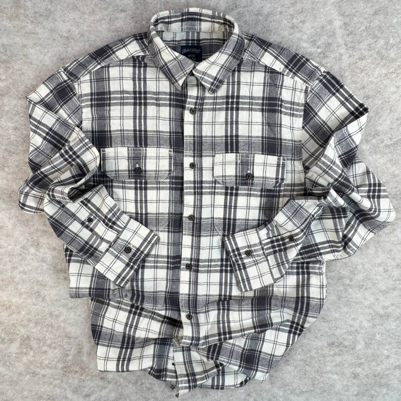 پیراهن چهارخانه فلانل طوسی سفید استوک اورجینال سایز S | استوک مارک باز