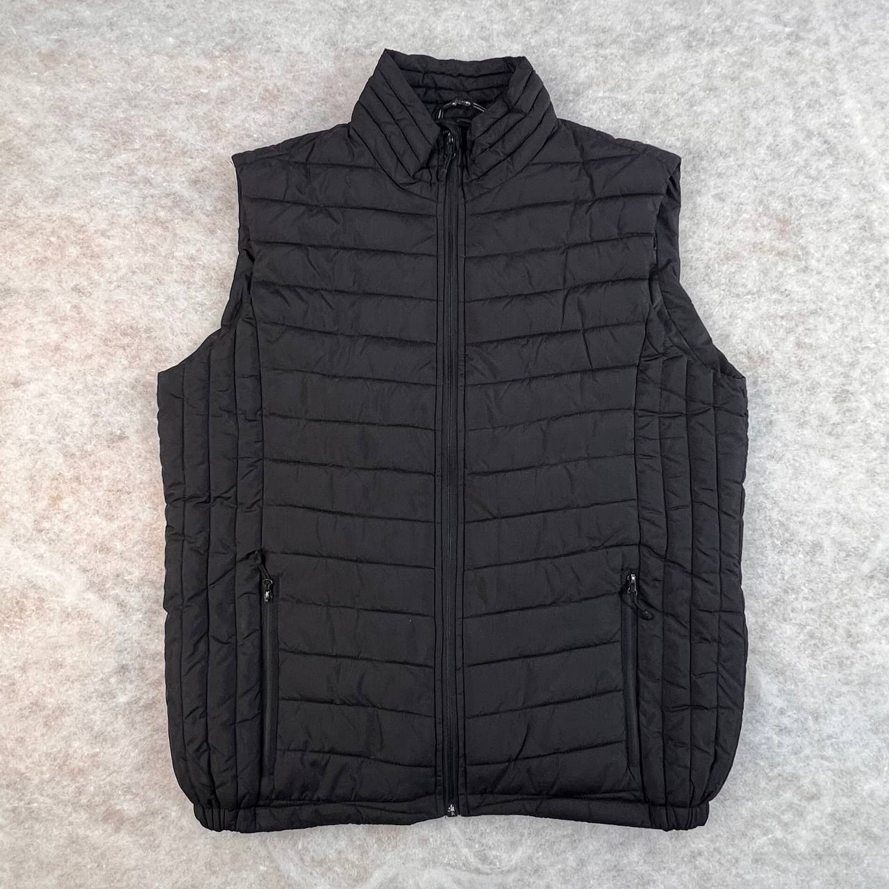 جلیقه پافر مردانه ریز  الیاف  سایز L | استوک اورجینال  – استوک مارک باز