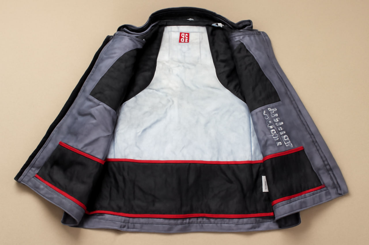 جلیقه Engelbert Strauss: مقاوم و حرفه‌ای برای محیط‌های سخت