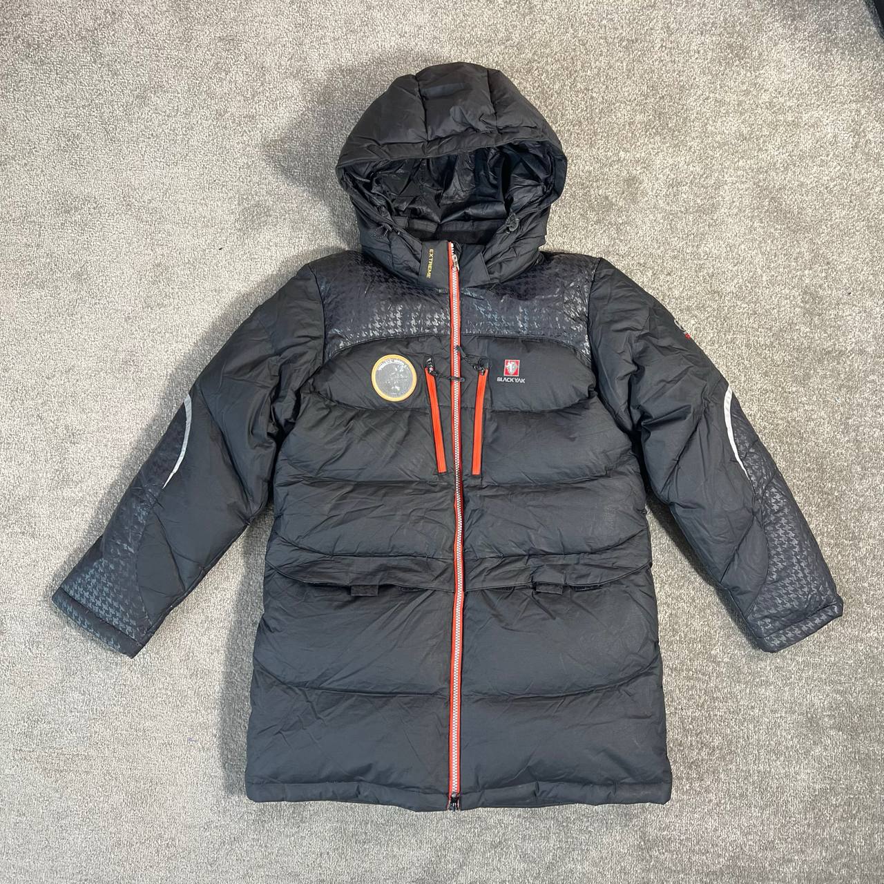 کاپشن پر سنگین اورجینال بلک یاک (BLACKYAK Extreme) | استوک مارکباز